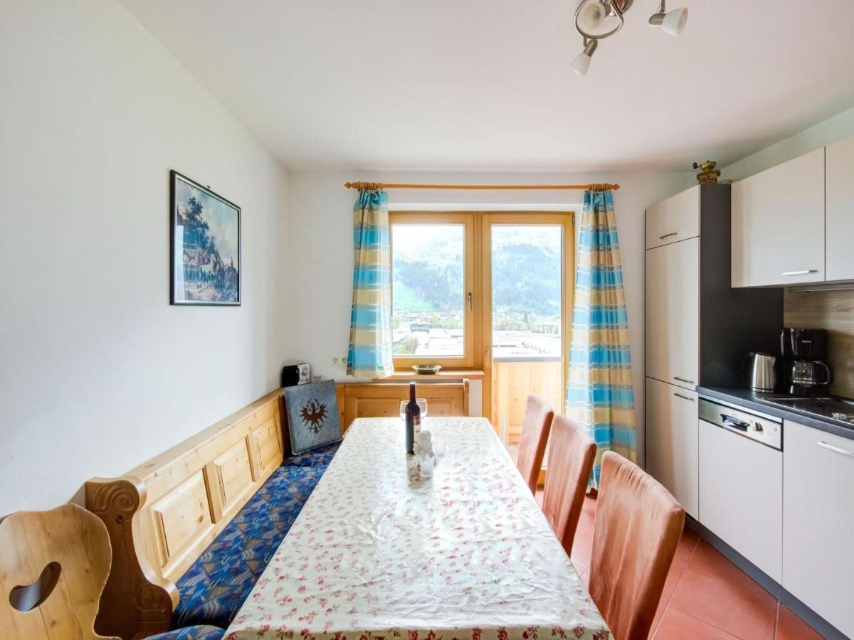 Scenic Apartment In Tirol With Garden Kaltenbach Luaran gambar