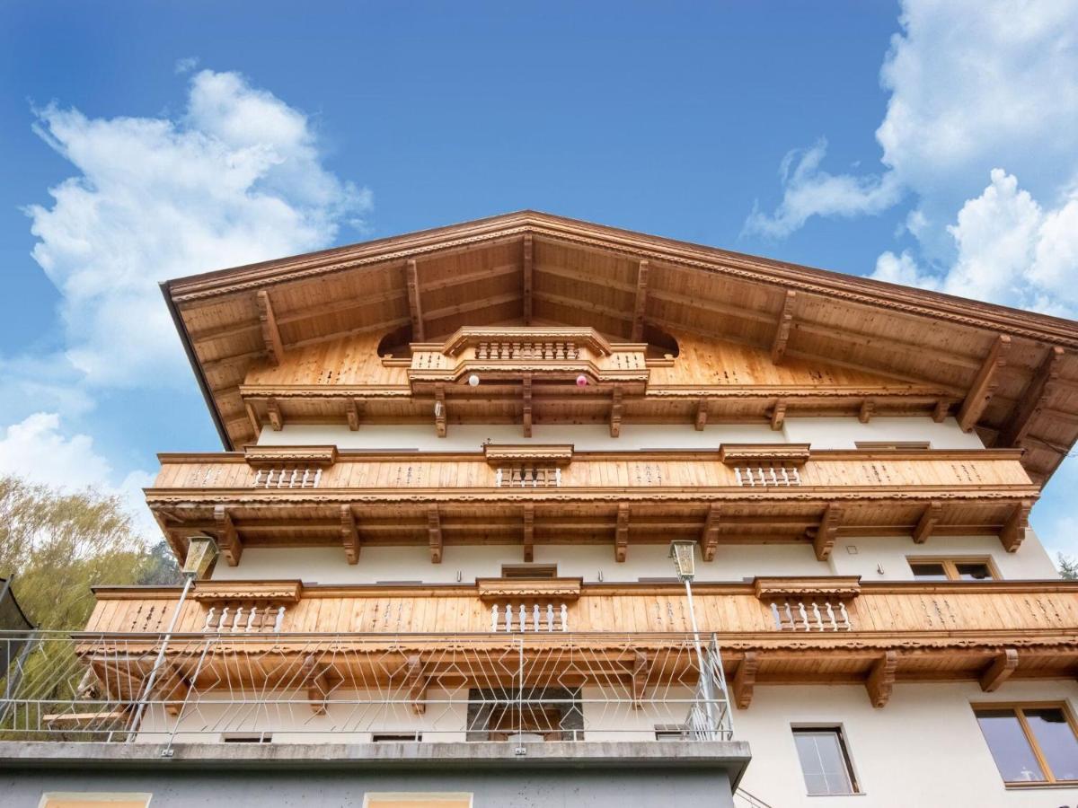 Scenic Apartment In Tirol With Garden Kaltenbach Luaran gambar