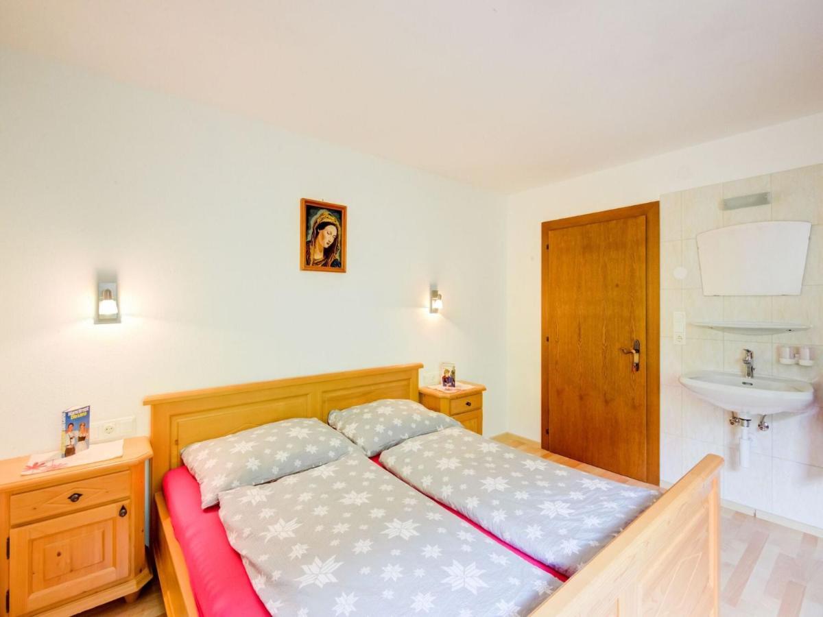Scenic Apartment In Tirol With Garden Kaltenbach Luaran gambar